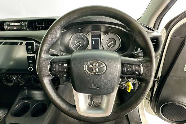 2021 Toyota HILUX SR (4x4) GUN126R 4X4