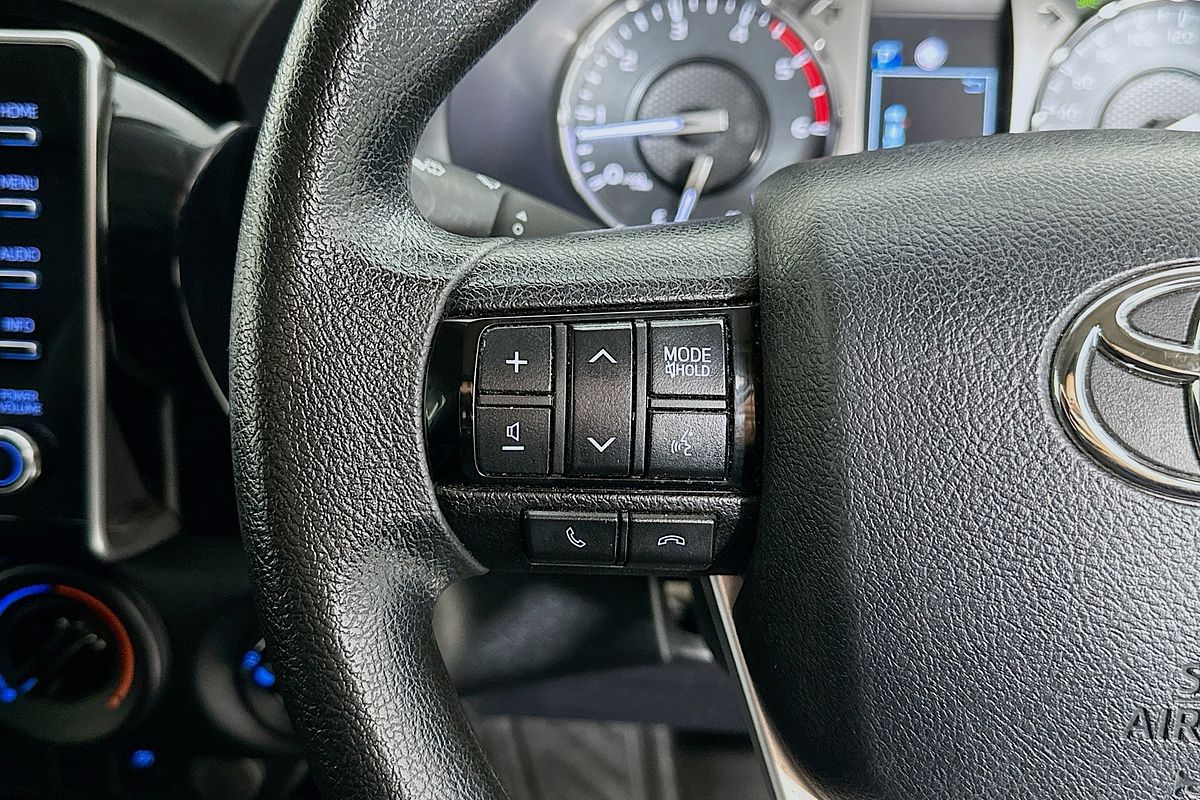 2021 Toyota HILUX WORKMATE (4x4) GUN125R 4X4