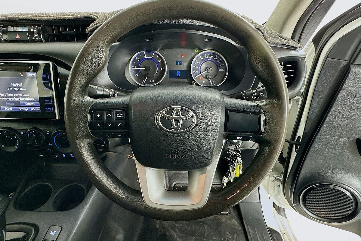 2018 Toyota HILUX SR (4x4) GUN126R MY19 4X4