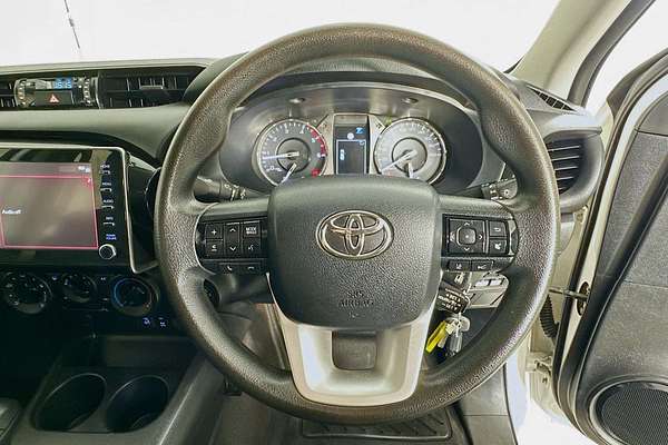 2022 Toyota HILUX SR GUN126R 4X4