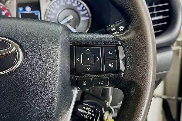 2021 Toyota HILUX SR (4x4) GUN126R FACELIFT 4X4