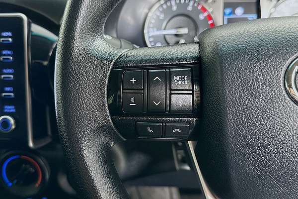 2020 Toyota HILUX SR GUN126R 4X4