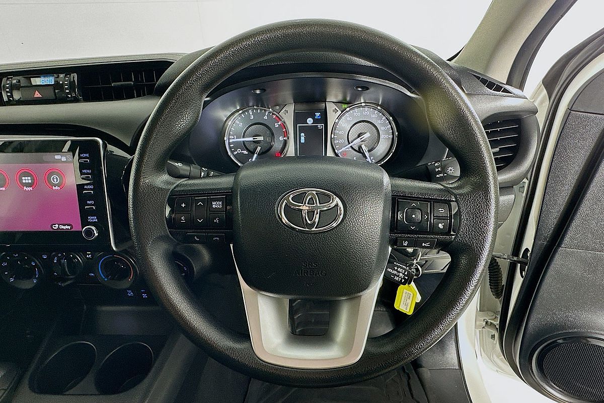 2022 Toyota HILUX SR (4x4) GUN126R 4X4