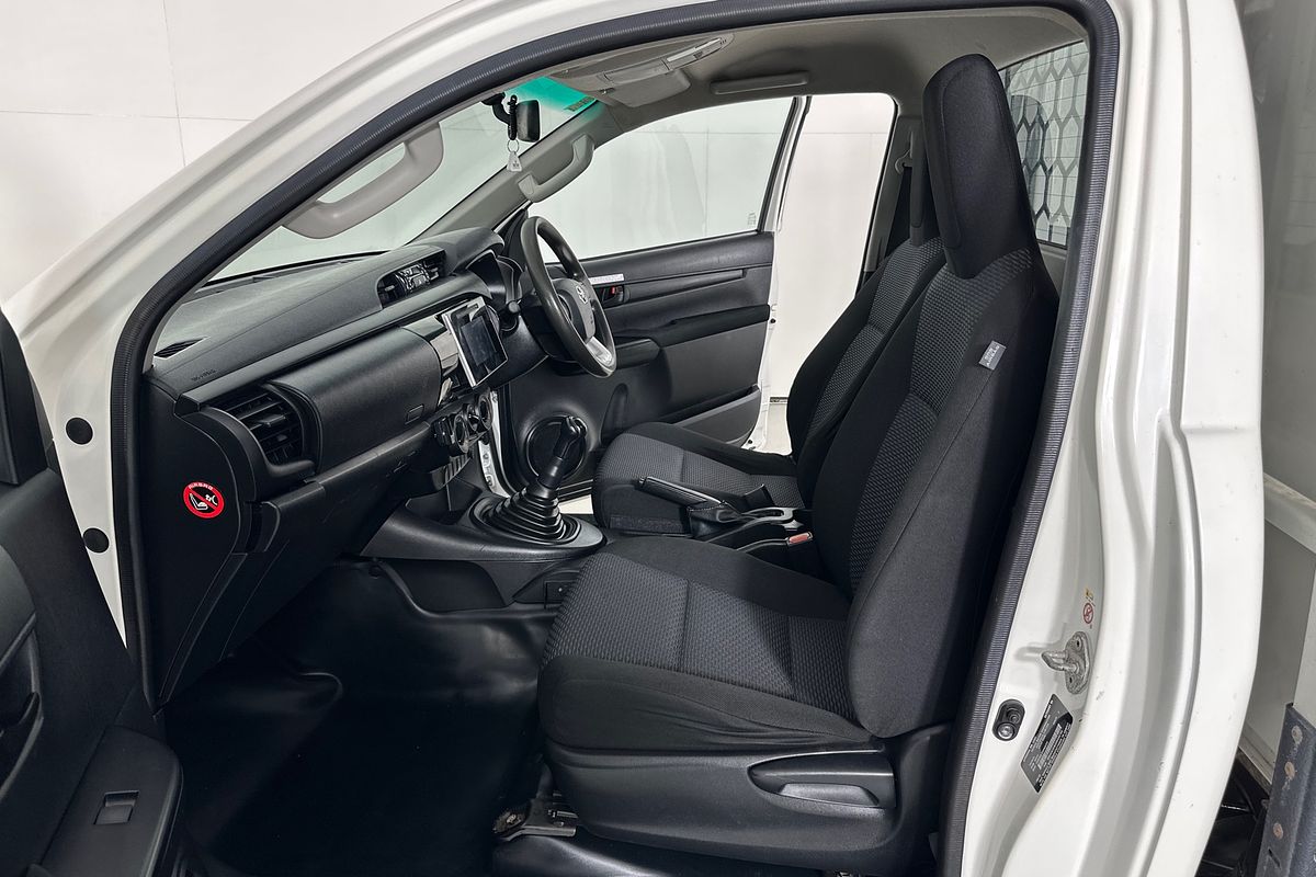 2018 Toyota HILUX WORKMATE GUN122R MY17 REAR WHEEL DRIVE