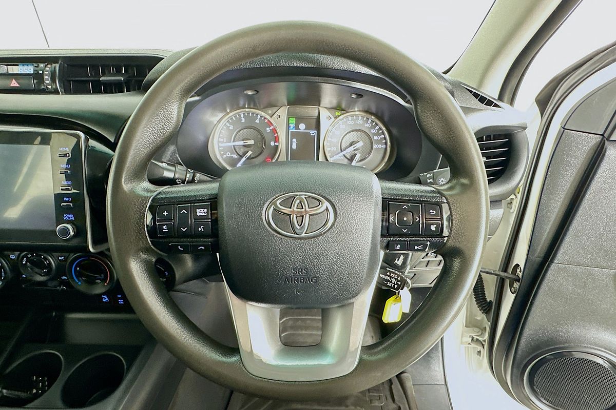 2021 Toyota HILUX SR (4x4) GUN126R FACELIFT 4X4
