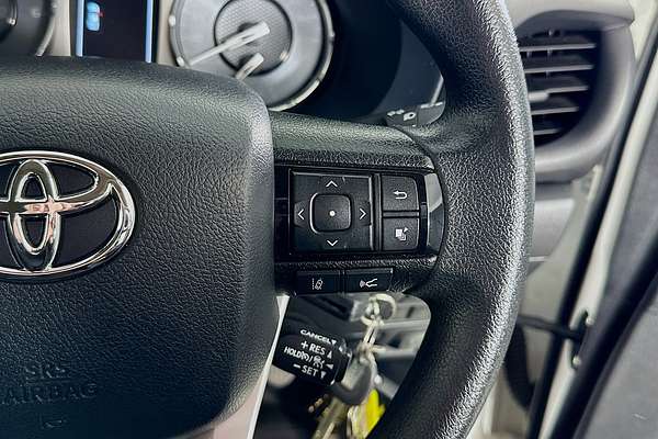 2024 Toyota HILUX SR GUN126R 4X4