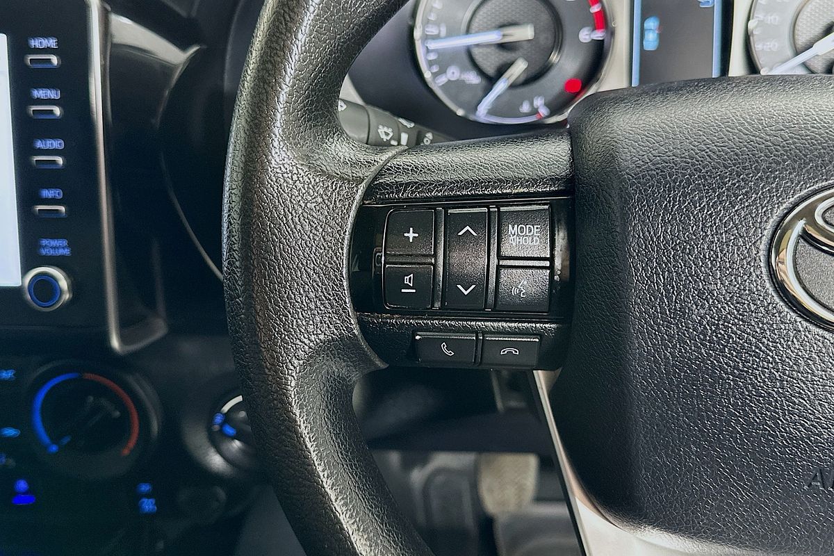 2022 Toyota HILUX SR (4x4) GUN126R 4X4