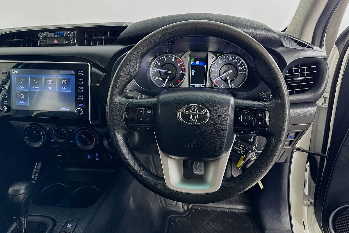 2021 Toyota HILUX SR (4x4) GUN126R 4X4