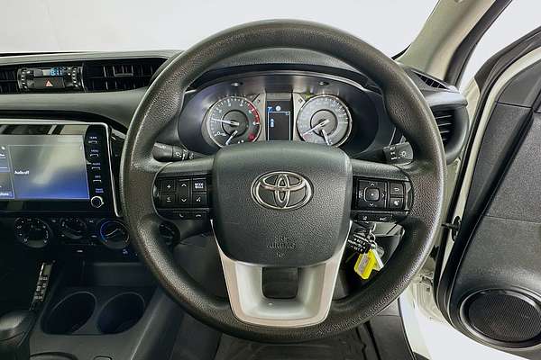 2021 Toyota HILUX SR (4x4) GUN126R 4X4