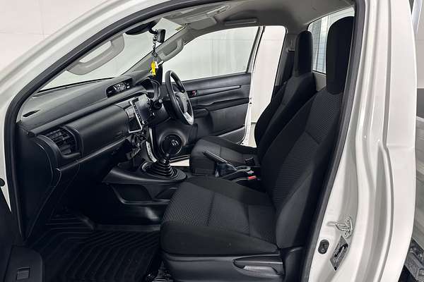 2021 Toyota HILUX WORKMATE (4x2) TGN121R 4x2