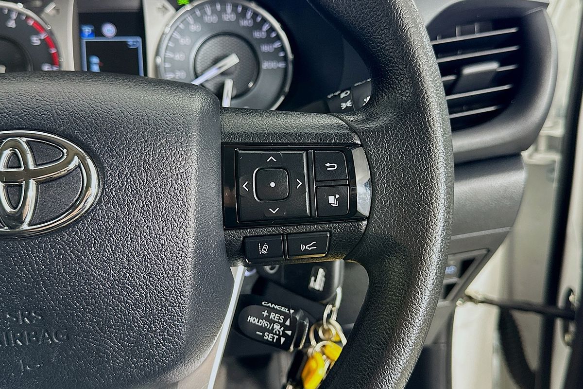 2021 Toyota HILUX SR (4x4) GUN126R 4X4
