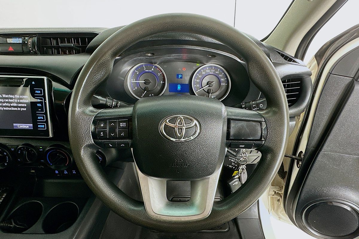 2019 Toyota HILUX SR (4x4) GUN126R MY19