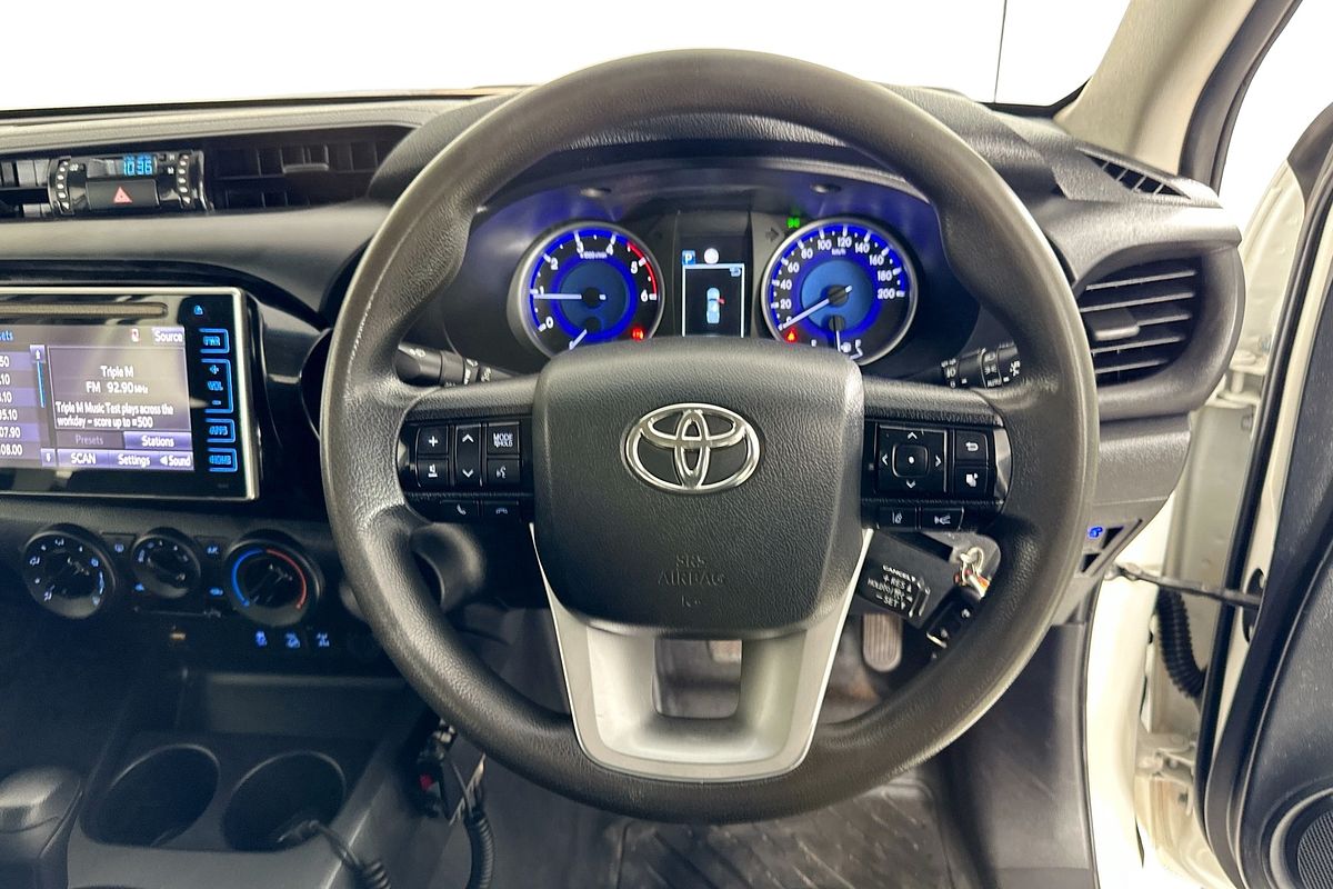 2019 Toyota HILUX SR (4x4) GUN126R MY19 4X4