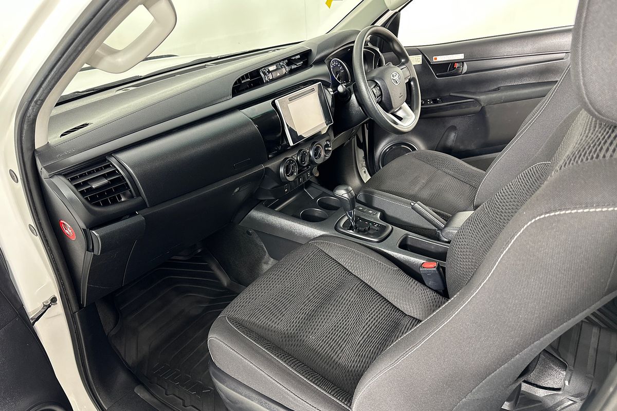 2018 Toyota Hilux SR (4x4) GUN126R MY19 4X4