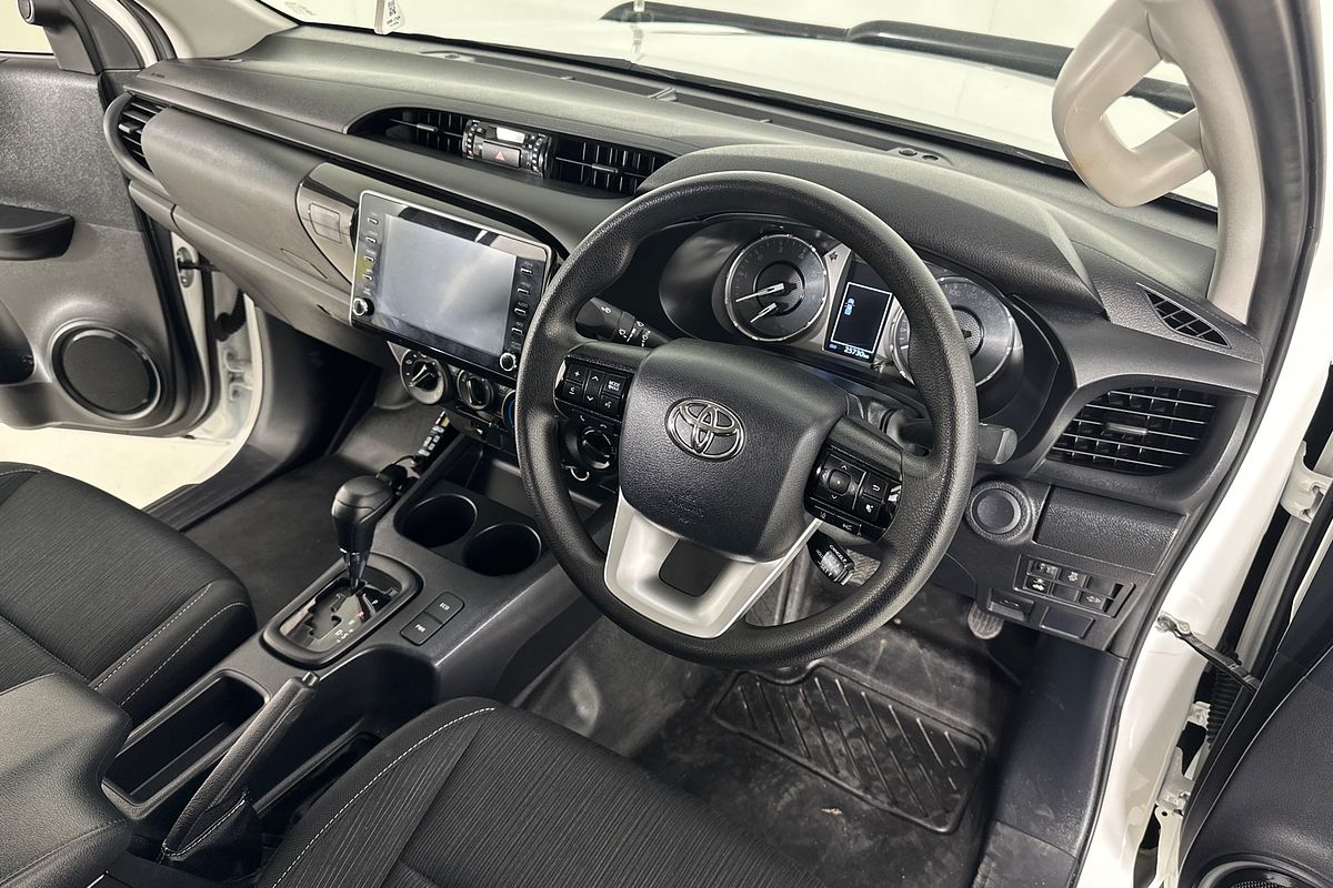 2023 Toyota HILUX SR (4x4) GUN126R 4X4