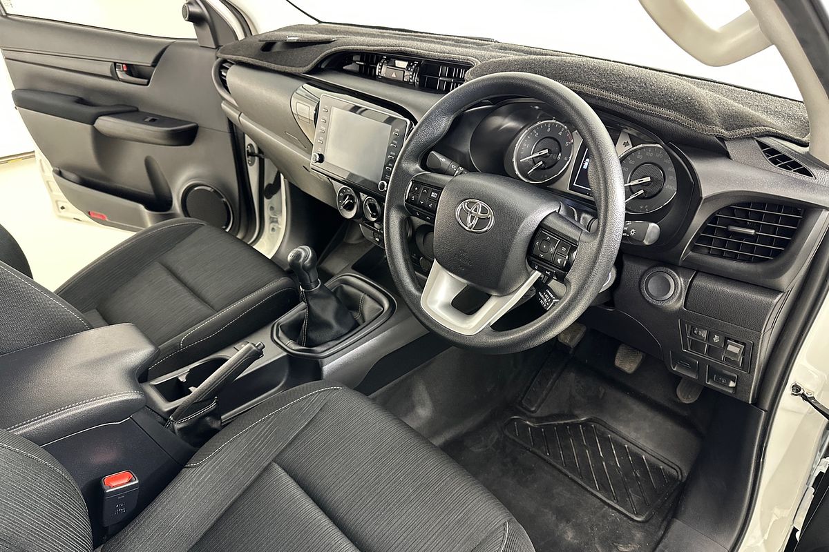 2022 Toyota HILUX SR HI-RIDER (4x2) GUN136R REAR WHEEL DRIVE