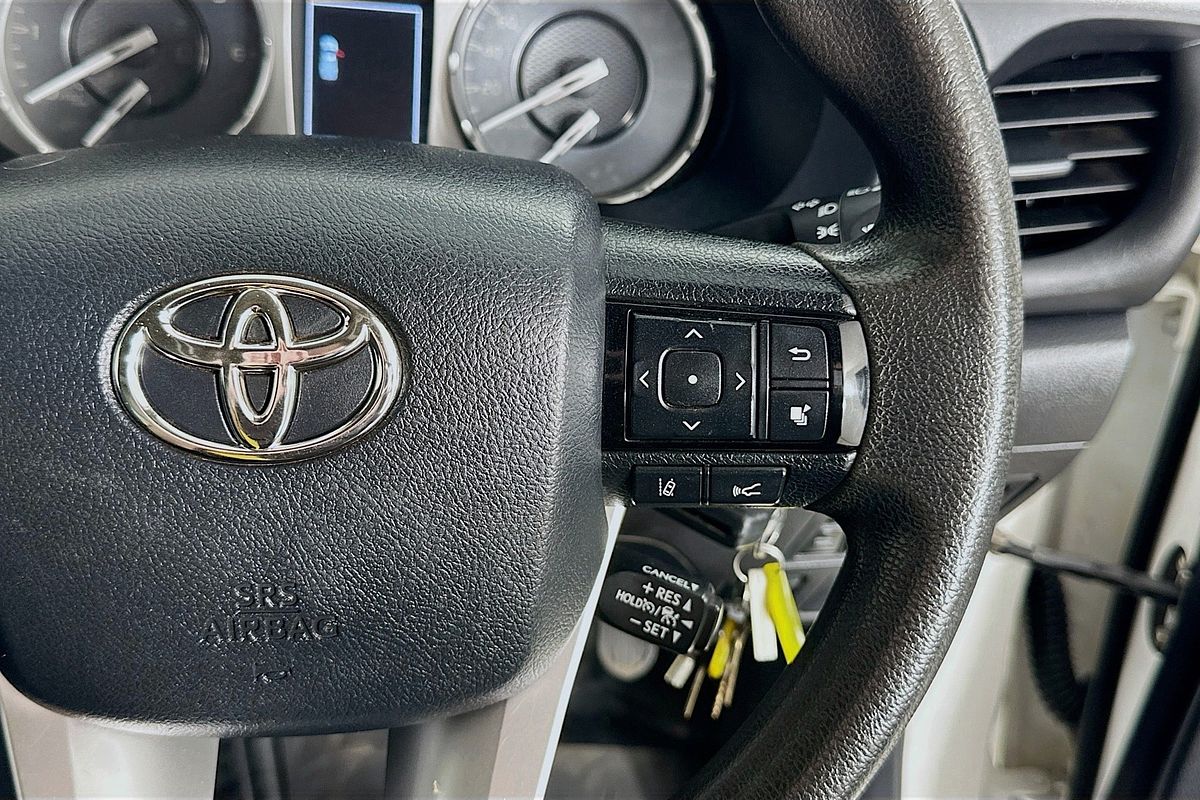 2022 Toyota HILUX SR (4x4) GUN126R 4X4