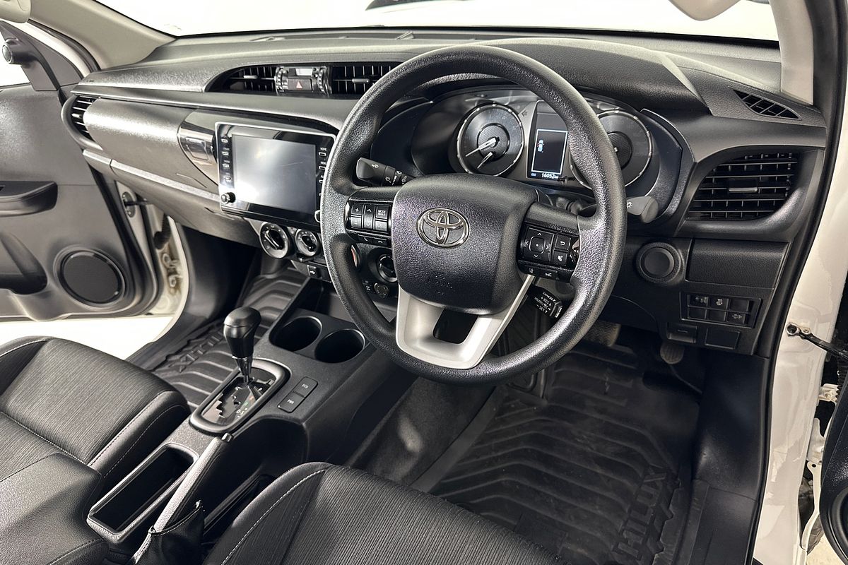 2024 Toyota HILUX SR (4x4) GUN126R 4X4