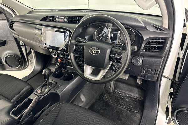 2022 Toyota HILUX SR (4x4) GUN126R 4X4