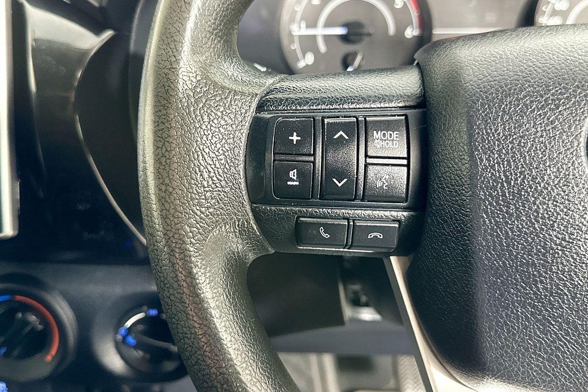 2017 Toyota HILUX WORKMATE (4x4) GUN125R 4X4