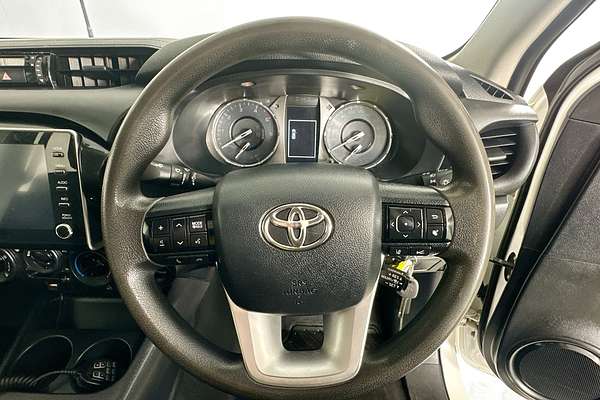 2022 Toyota HILUX SR (4x4) GUN126R 4X4