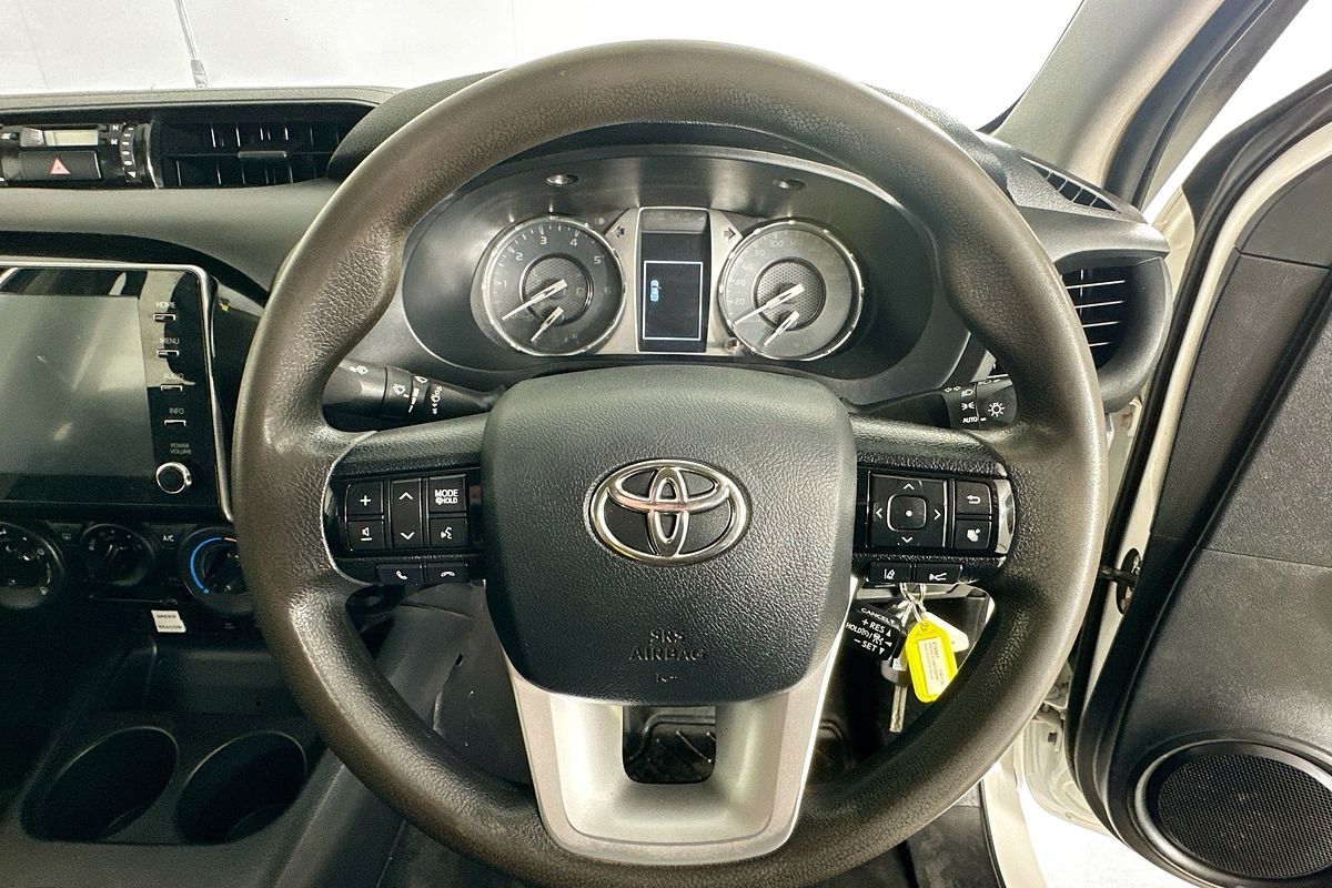 2023 Toyota HILUX SR (4x4) GUN126R 4X4