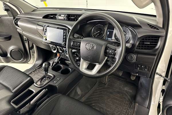 2022 Toyota HILUX SR (4x4) GUN126R 4X4