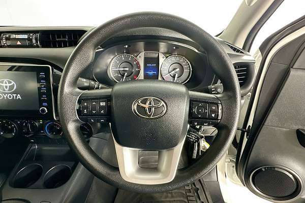 2024 Toyota HILUX SR (4x4) GUN126R 4X4
