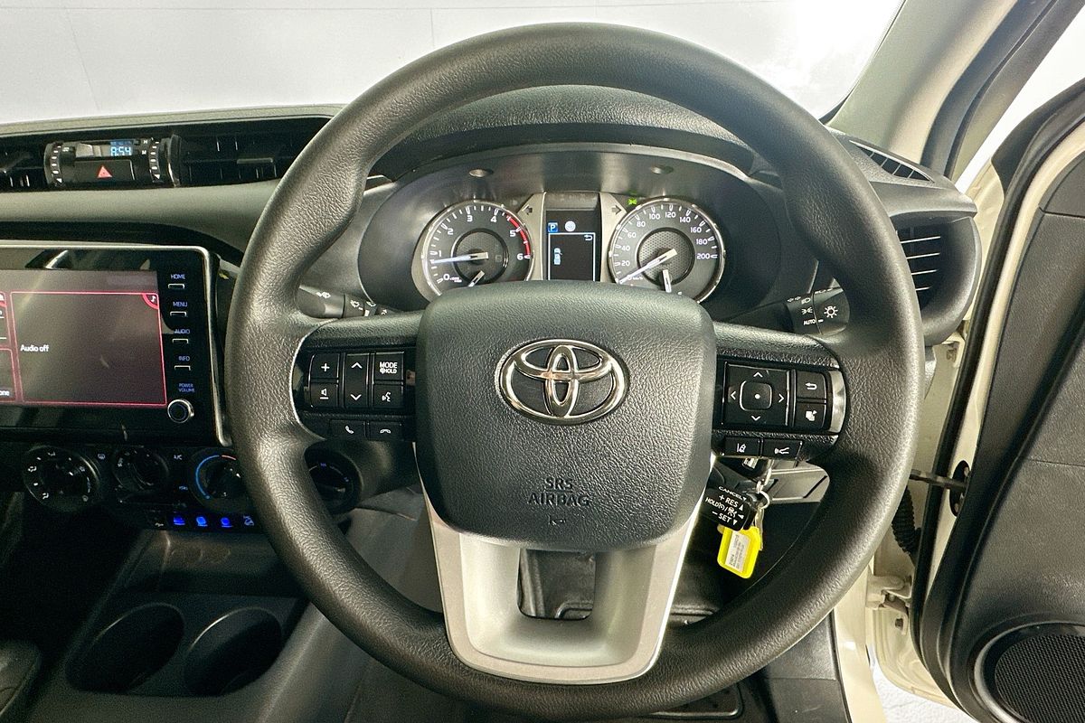 2021 Toyota HILUX SR (4x4) GUN126R 4X4