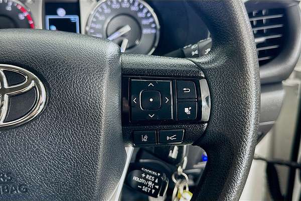 2022 Toyota HILUX SR (4x4) GUN126R 4X4