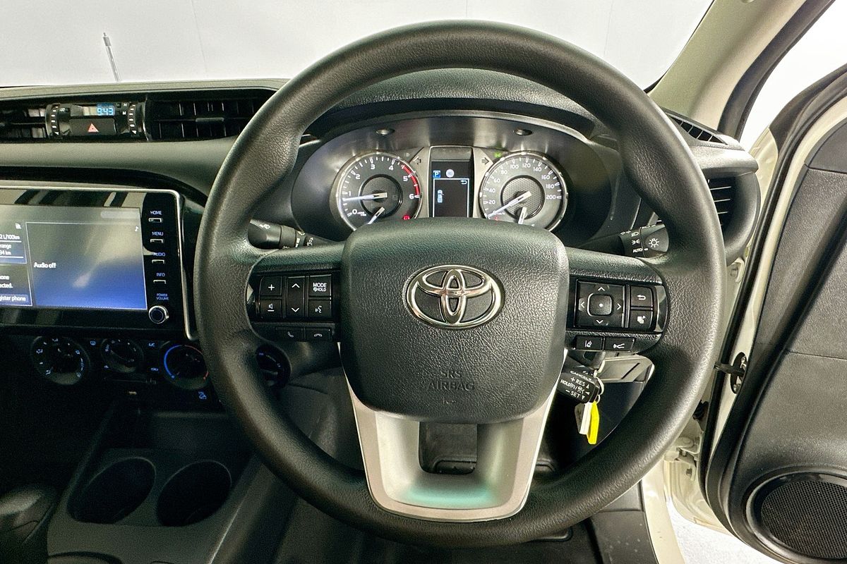 2021 Toyota HILUX SR (4x4) GUN126R 4X4