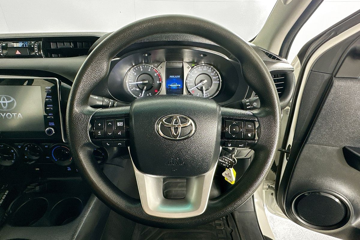 2022 Toyota HILUX SR (4x4) GUN126R 4X4