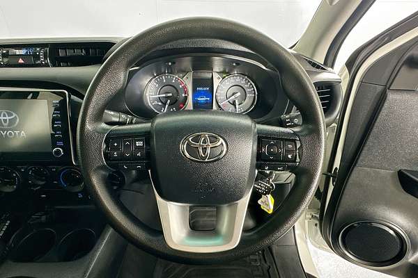 2022 Toyota HILUX SR (4x4) GUN126R 4X4