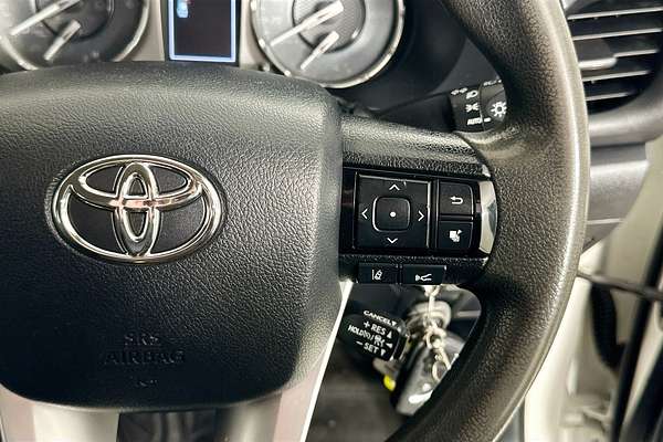 2021 Toyota HILUX SR (4x4) GUN126R 4X4