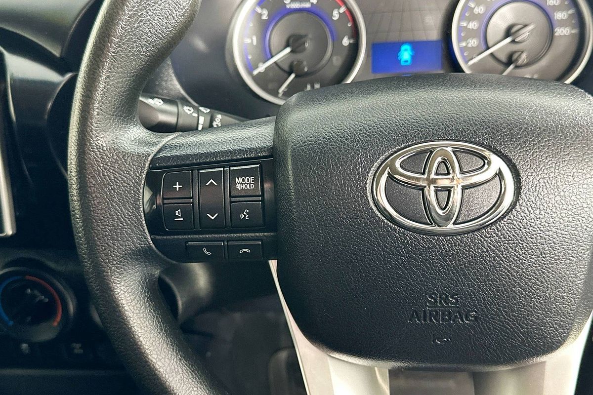 2018 Toyota HILUX SR (4x4) GUN126R MY19 4X4
