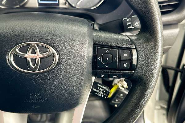 2022 Toyota HILUX SR (4x4) GUN126R 4X4