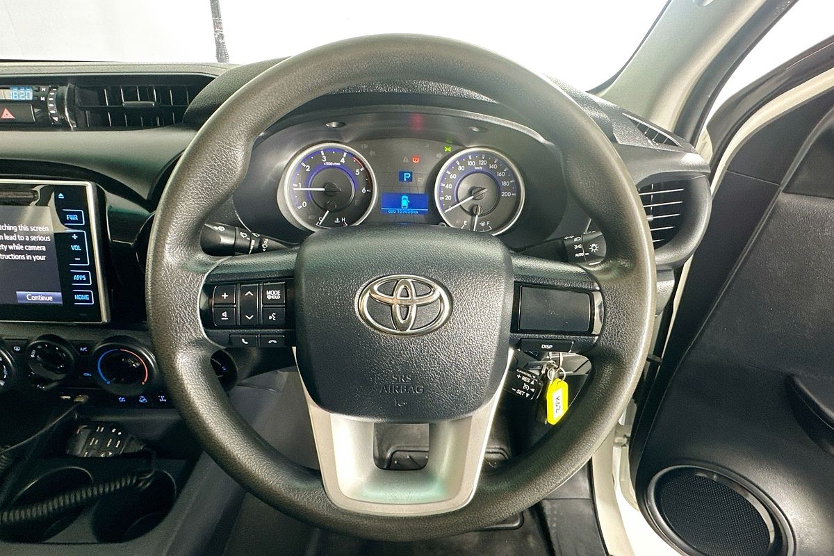 2018 Toyota HILUX SR (4x4) GUN126R MY17 4X4