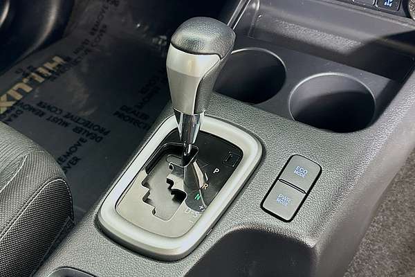 2021 Toyota HILUX SR5 (4x4) GUN126R 4X4