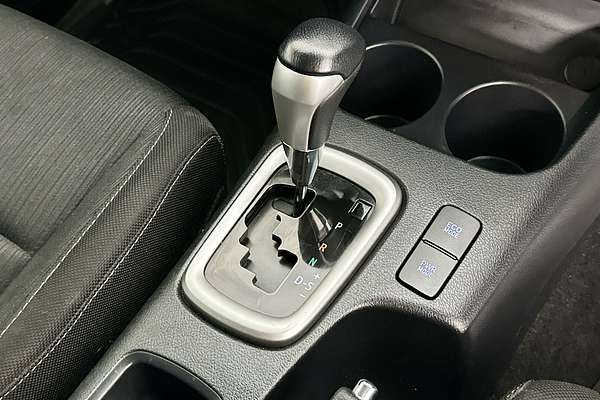 2021 Toyota HILUX SR5 (4x4) GUN126R 4X4