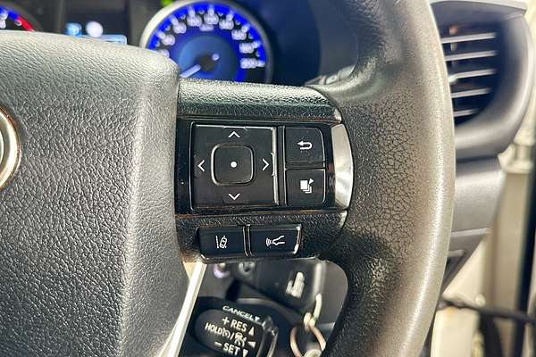 2020 Toyota HILUX SR (4x4) GUN126R MY19 UPGRADE 4X4