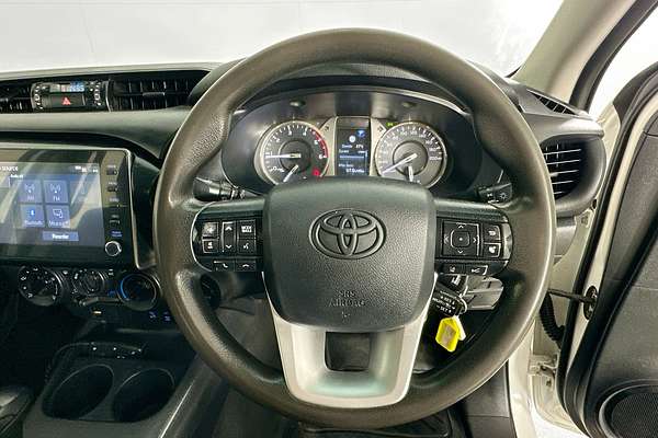2022 Toyota HILUX SR (4x4) GUN126R 4X4