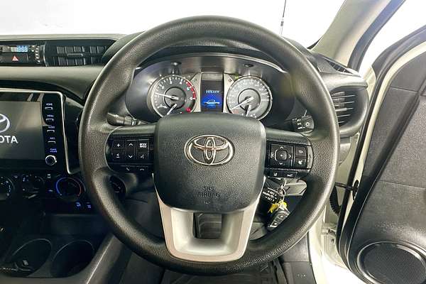 2021 Toyota HILUX SR (4x4) GUN126R 4X4