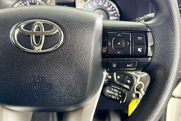 2021 Toyota HILUX SR (4x4) GUN126R 4X4