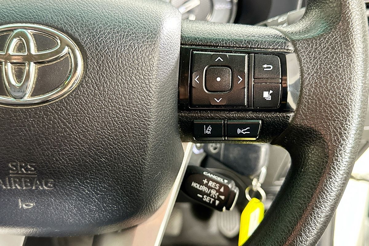 2023 Toyota HILUX SR (4x4) GUN126R 4X4