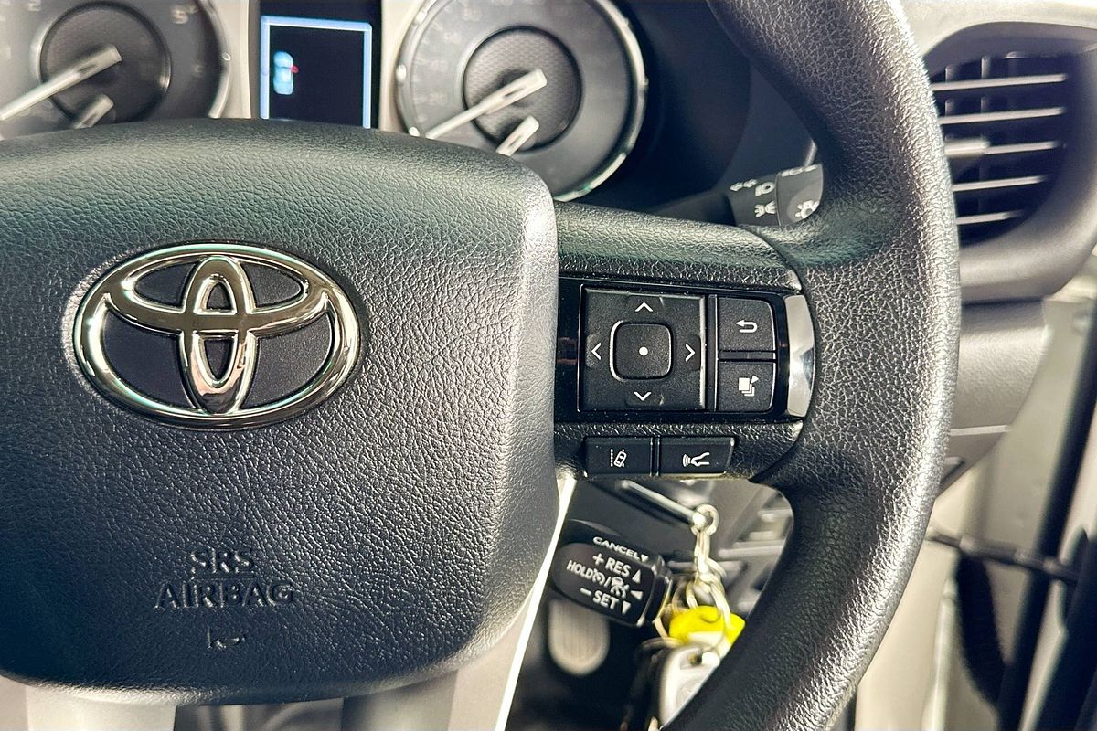 2024 Toyota HILUX SR (4x4) GUN126R 4X4