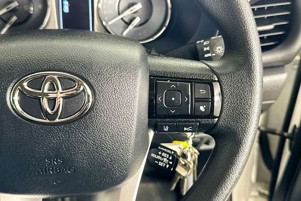 2024 Toyota HILUX SR (4x4) GUN126R 4X4