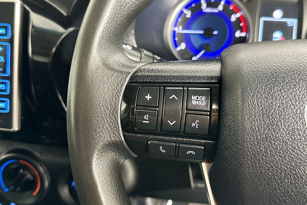 2020 Toyota HILUX SR (4x4) GUN126R MY19 UPGRADE 4X4