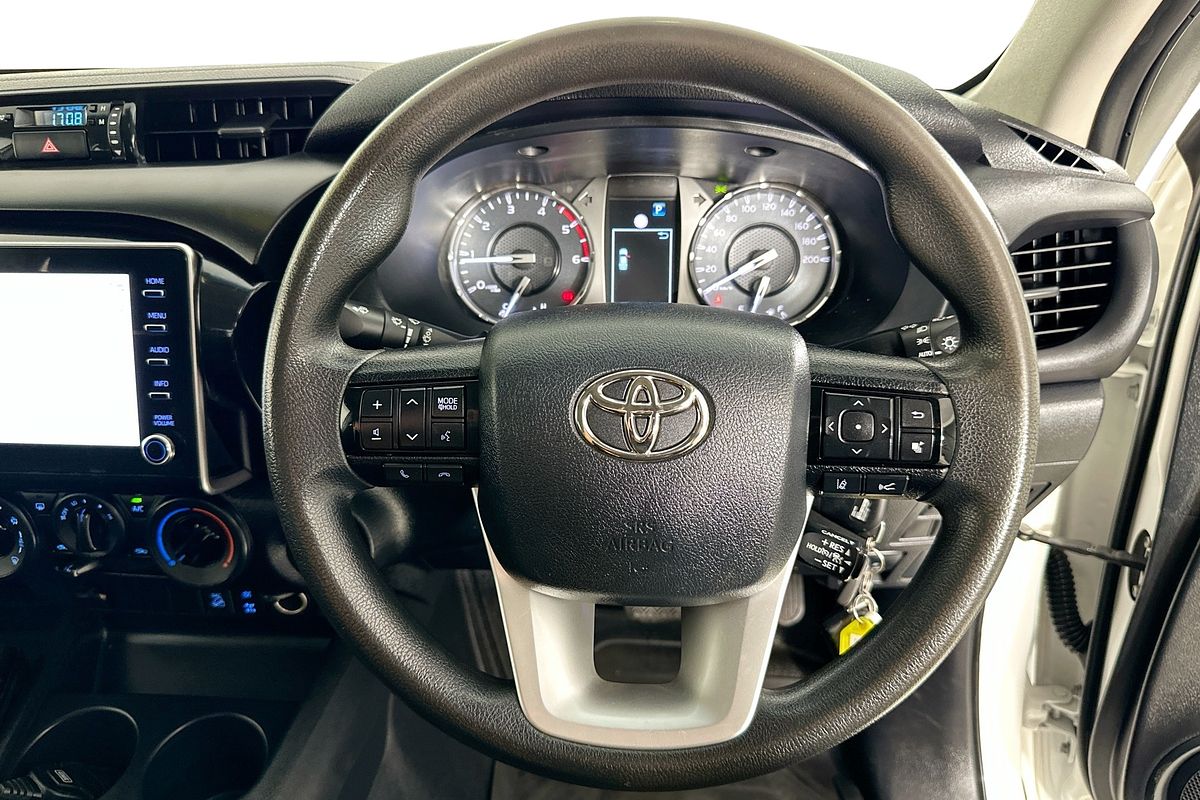 2022 Toyota HILUX SR (4x4) GUN126R 4X4