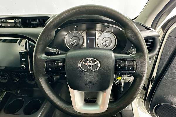 2022 Toyota HILUX SR (4x4) GUN126R 4X4