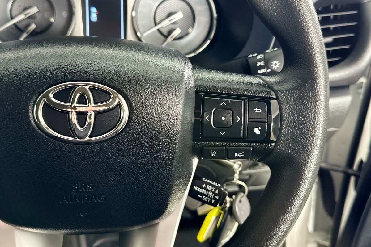2023 Toyota HILUX SR (4x4) GUN126R 4X4
